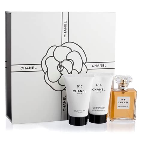 macy's chanel no 5 gift set|chanel 5 fragrance.